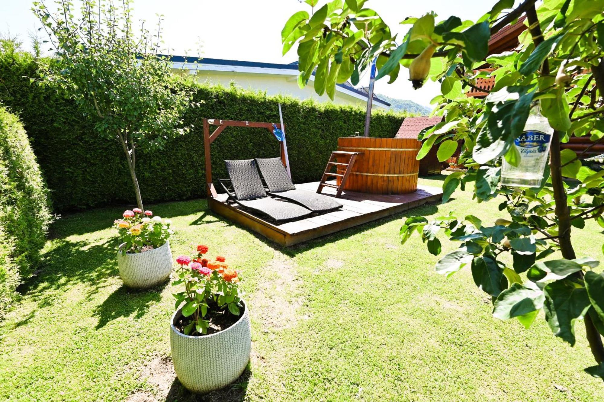 Villa Casa De Lemn Rîşnov Exterior foto