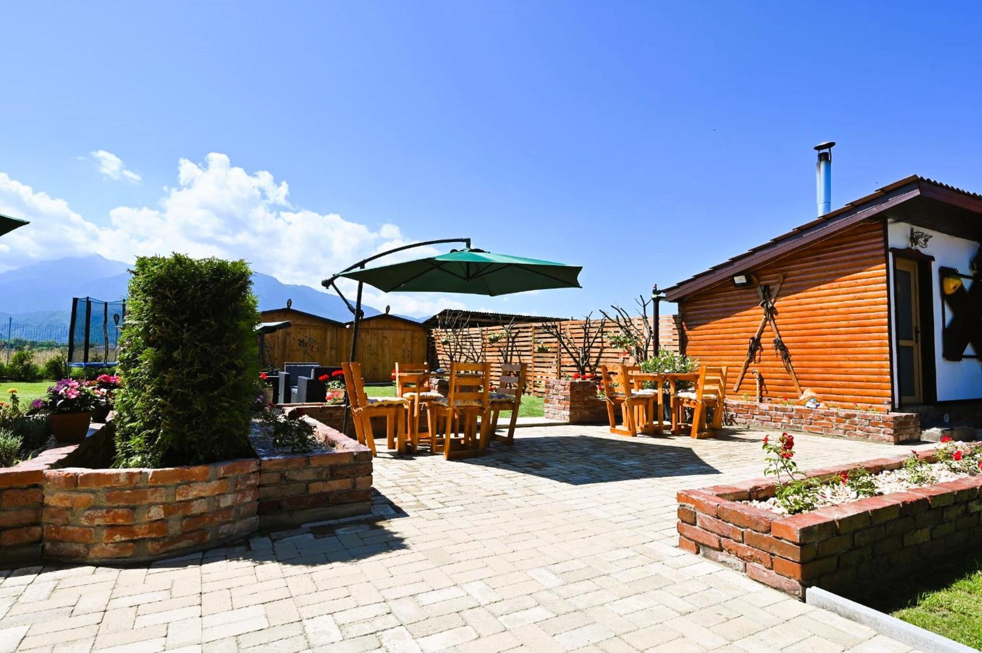 Villa Casa De Lemn Rîşnov Exterior foto